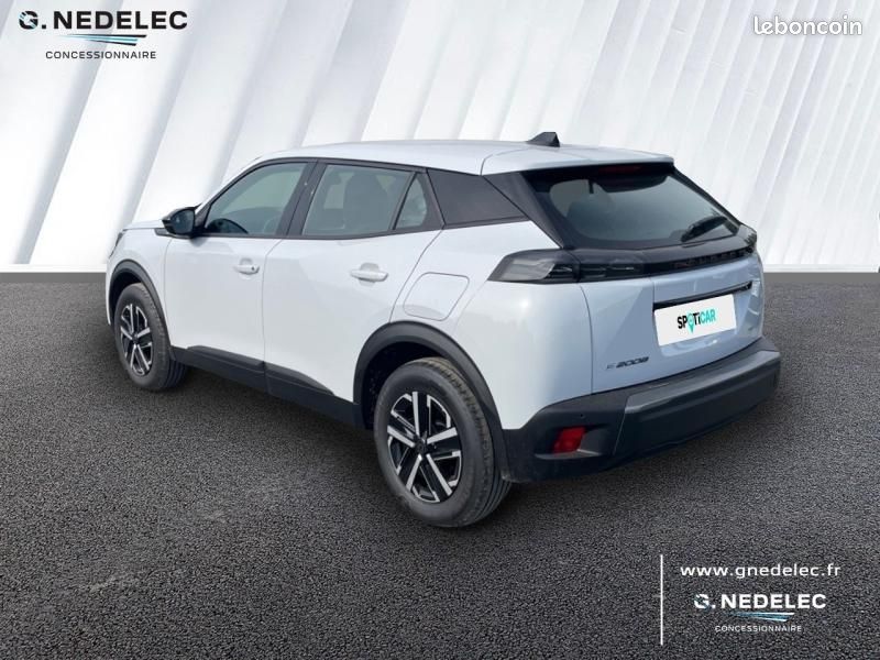 Peugeot 2008 e-2008 156ch Style (image 7)