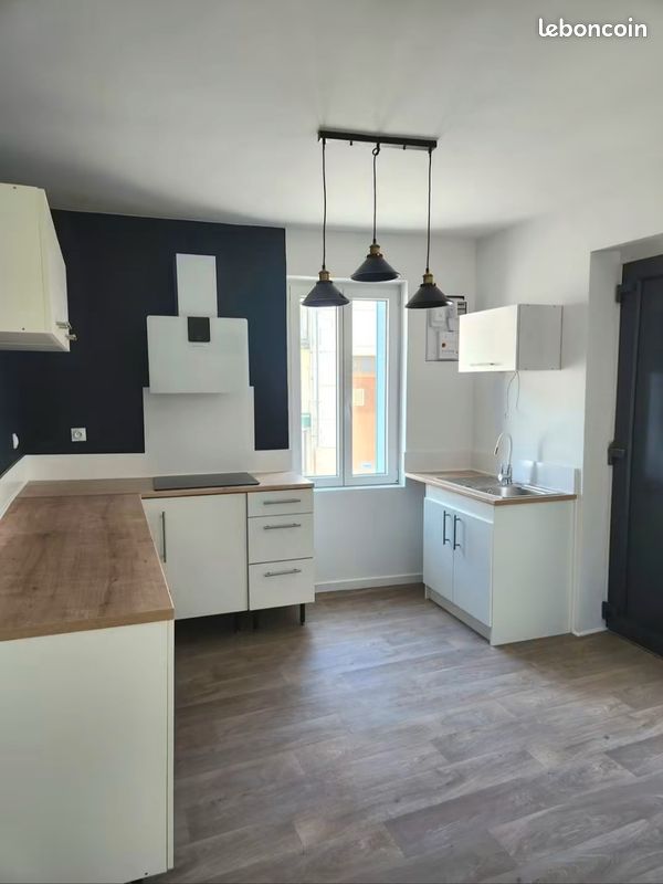 Maison 3 pièces 52 m² · à Montluçon · 52 m² · 490 €/mois