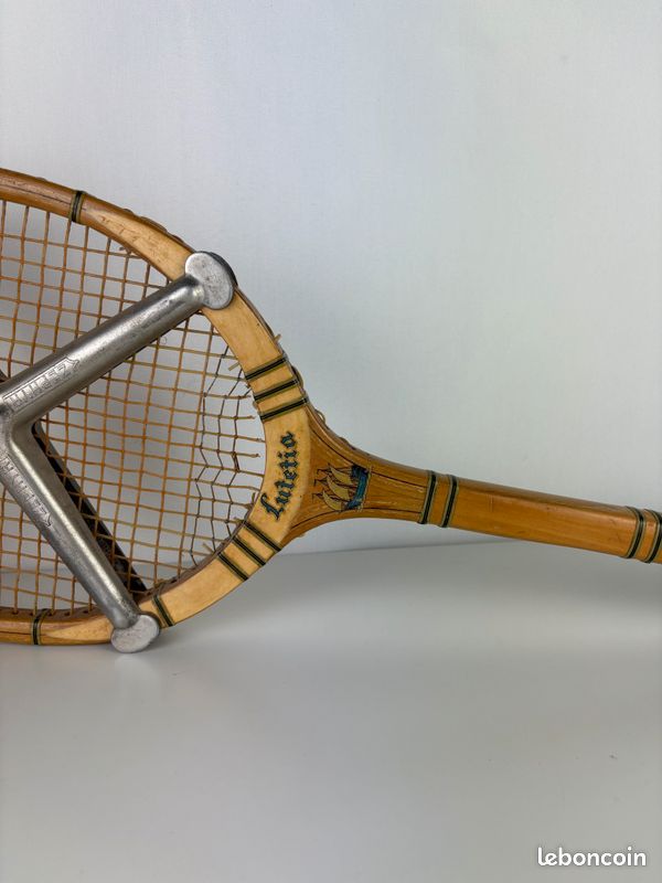 RAQUETTE DE TENNIS - CADRES - SPORT - DECORATION - ANCIEN
