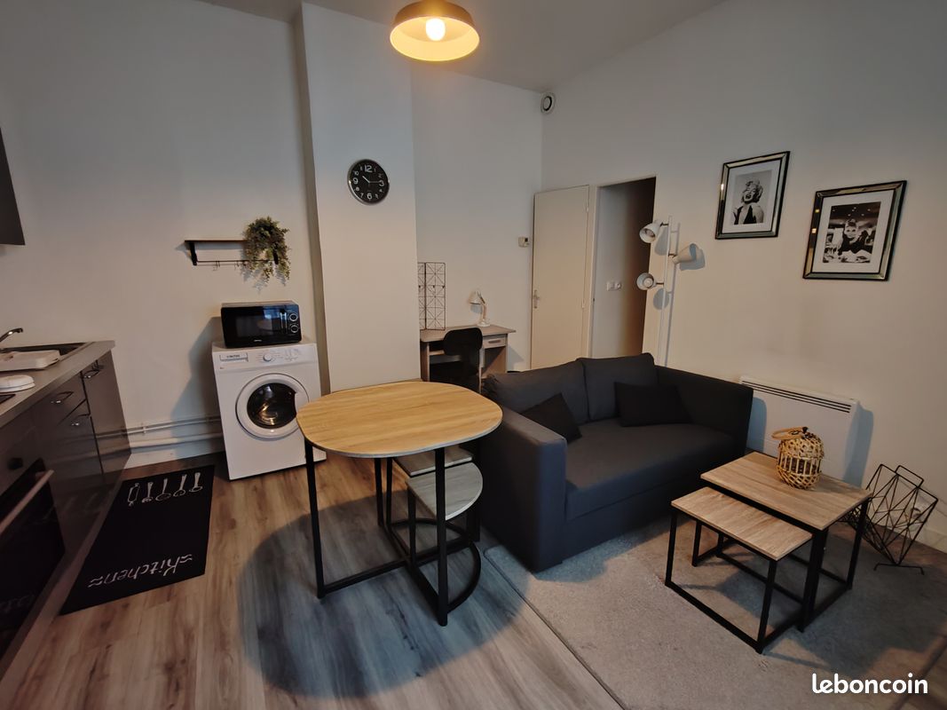 Appartement 2 pièces 27 m² · à Châtellerault · 27 m² · 450 €