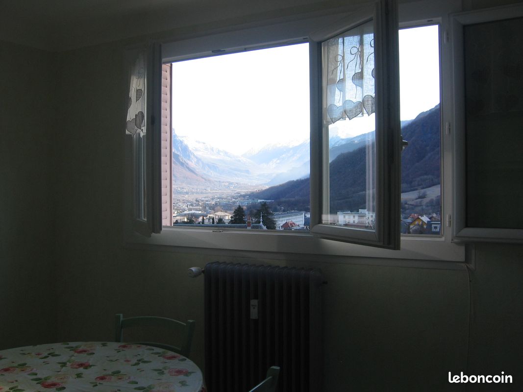 Appartement 2 pièces 30 m² · à Saint-Jean-de-Maurienne · 30 m² · 550 €/mois