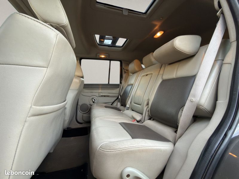 Jeep COMMANDER 3.0 CRD LIMITED + TREUIL ELECTRIQUE + PARE-CHOCS OFF-ROAD RENFORCE (image 11)