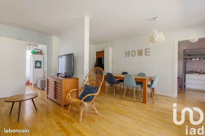 Appartement 4 pièces 82 m²