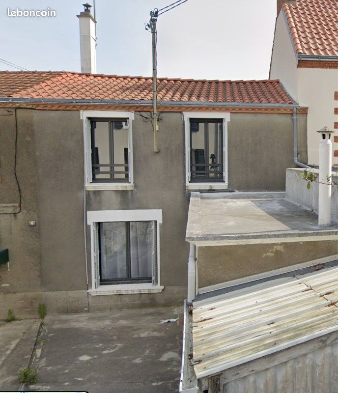 Maison a Louer - Commune La Montagne (image 1)