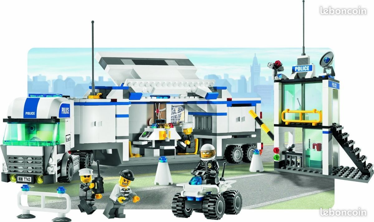 Lego police n°7743 Jeux Jouets