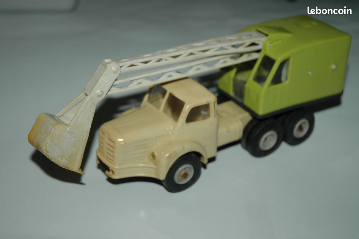 Norev Berliet T100 1/43 - N°3 Benne Carrière - Neuf