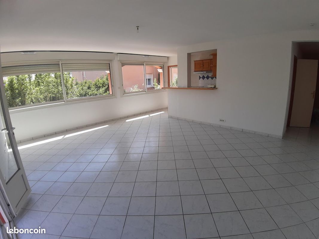 Appartement 3 pièces 58 m² · à La Seyne-sur-Mer · 58 m² · 730 €/mois