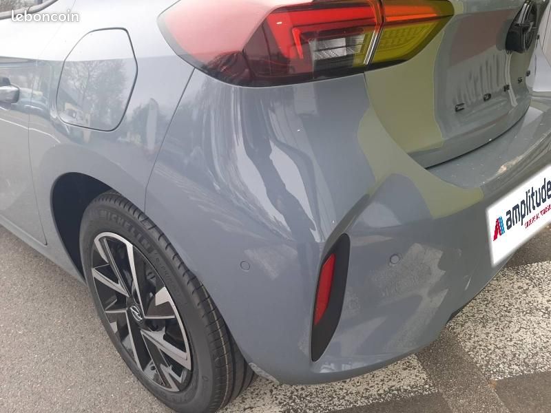 Opel Corsa 1.2 Turbo Hybrid 110ch GS e-DCT6 (image 10)