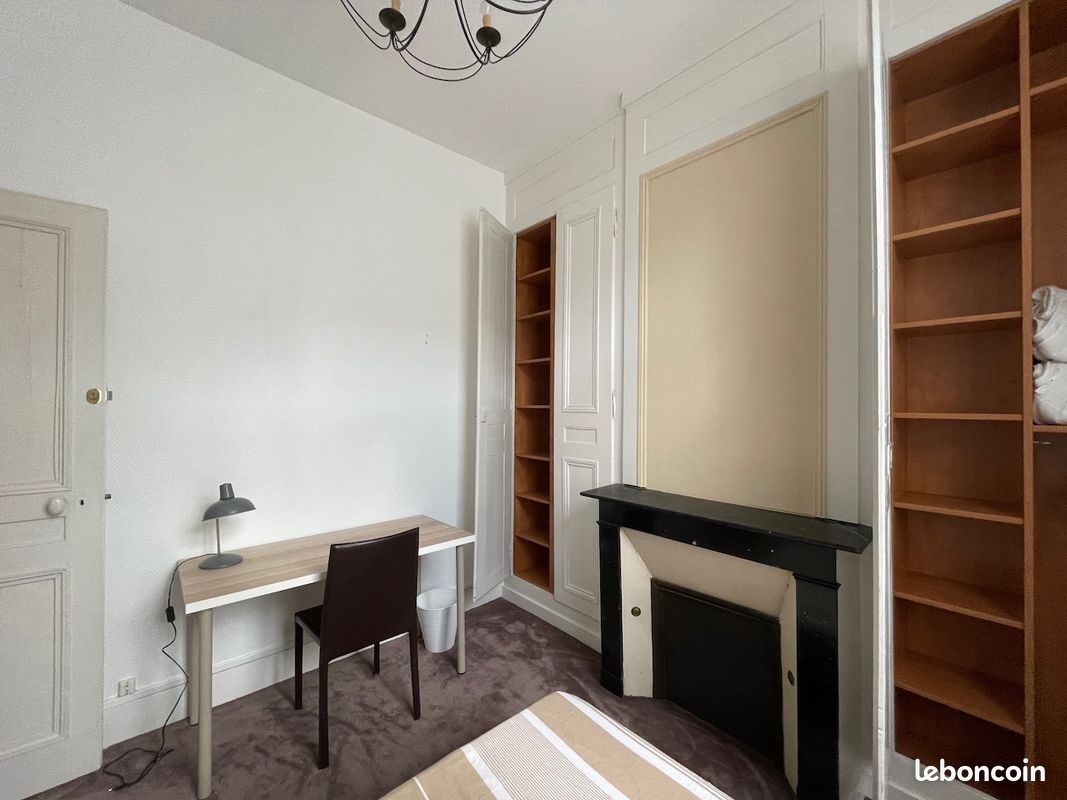 Appartement 8 pièces 10 m² · à Amiens · 10 m² · 350 €/mois