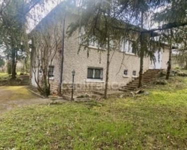 Maison 445 000 € - 161 m²