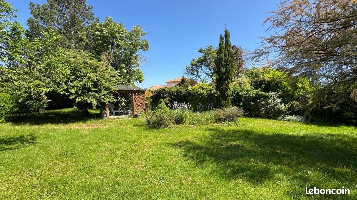 Pavillon 7 pièces 183 m² (image 2)