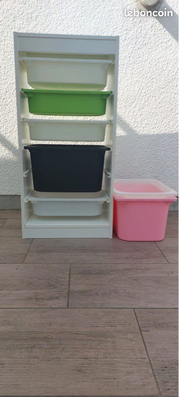 Meuble de rangement IKEA trofaste avec bac de rangement de couleur (image 1)
