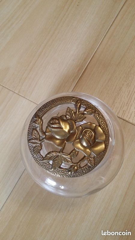 Bol pour pot pourri avec couvercle ajouré à roses (image 2)
