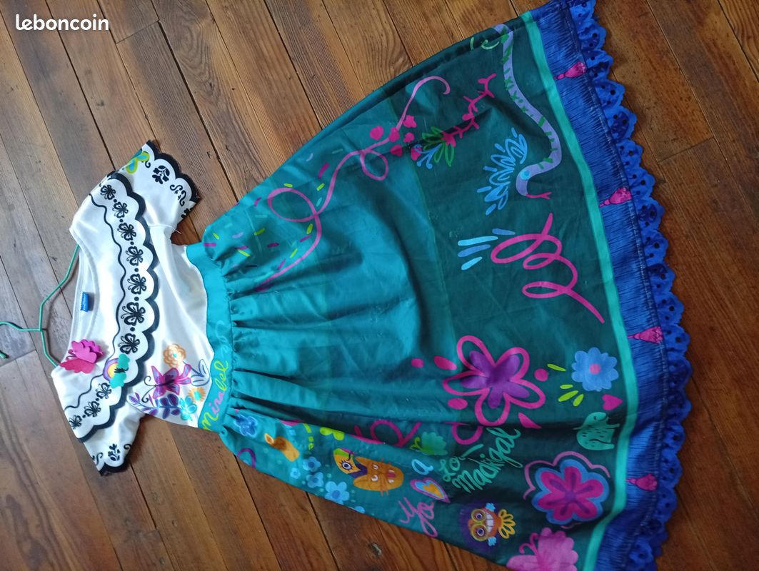 Robe déguisement Mirabel (image 1)