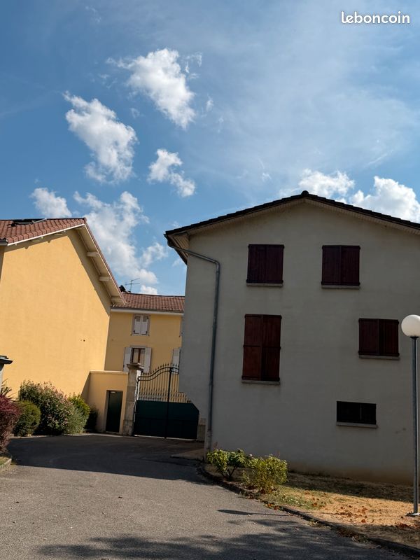 Maison 3 pièces 65 m² · à Moirans · 65 m² · 147 000 €