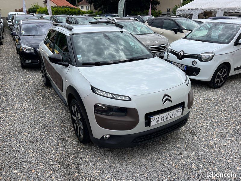 Citroen C4 CACTUS 1.2 110ch SHINE GPS/RADAR AR/JA/BLUETOOTH/LED/ISO (image 3)