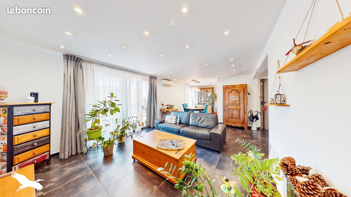 Appartement 4 pièces 99 m² · à Marseille · 99 m² · 249 900 €