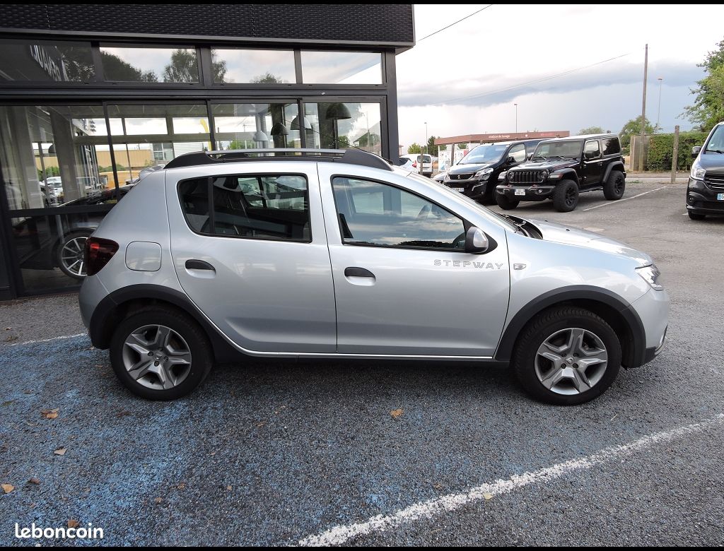 Dacia Sandero STEPWAY 1.5 BLUEDCI 95CH BVM5 (image 2)
