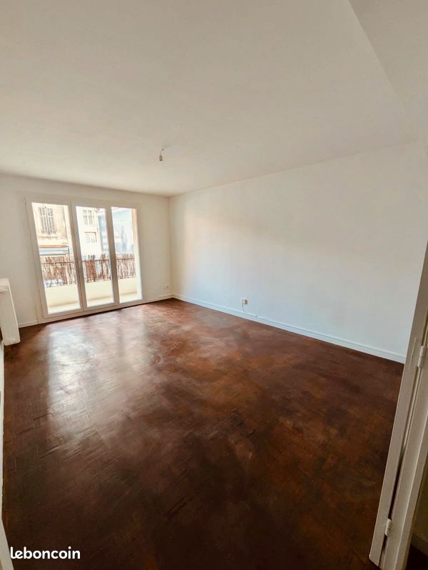 Appartement 3 pièces 68 m² · à Marseille · 68 m² · 1 150 €/mois