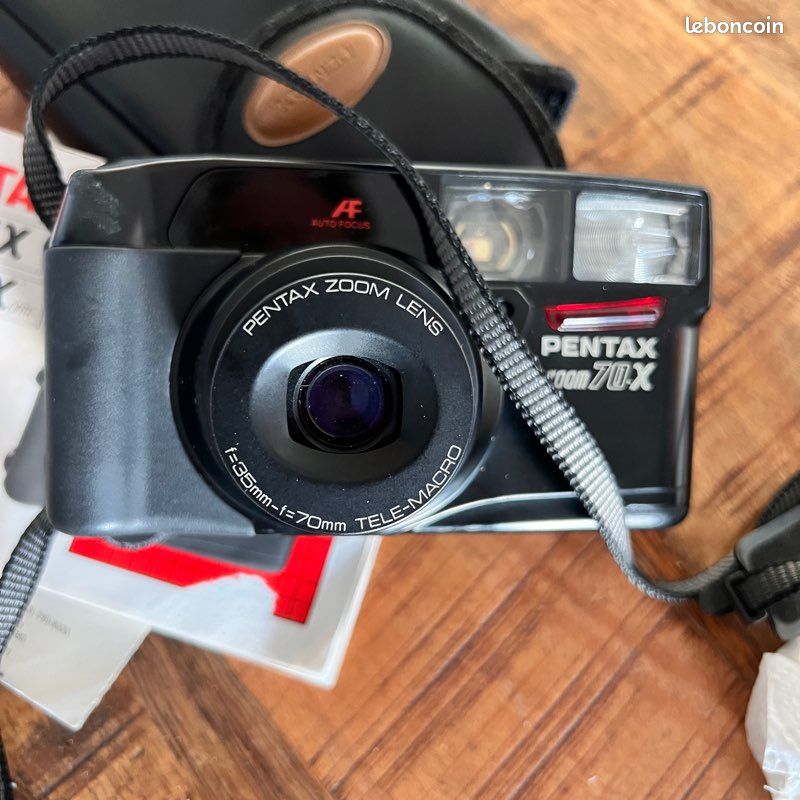 Appareil photo Pentax Zoom 70-X 35 mm *Problèmes d'écran