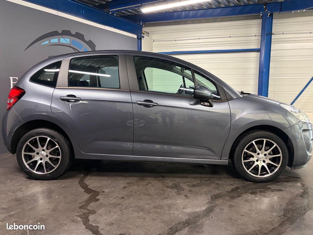 Citroën C3 1.6 HDi 92 Tendance confort (image 19)