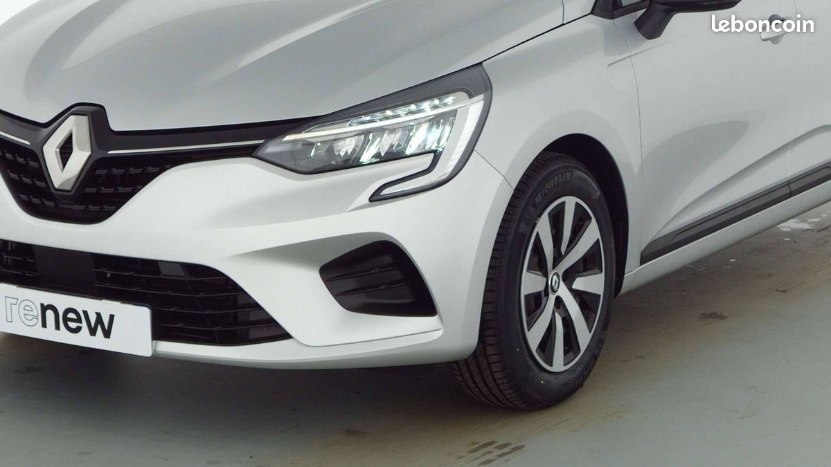 Renault clio tce 90 equilibre (image 26)
