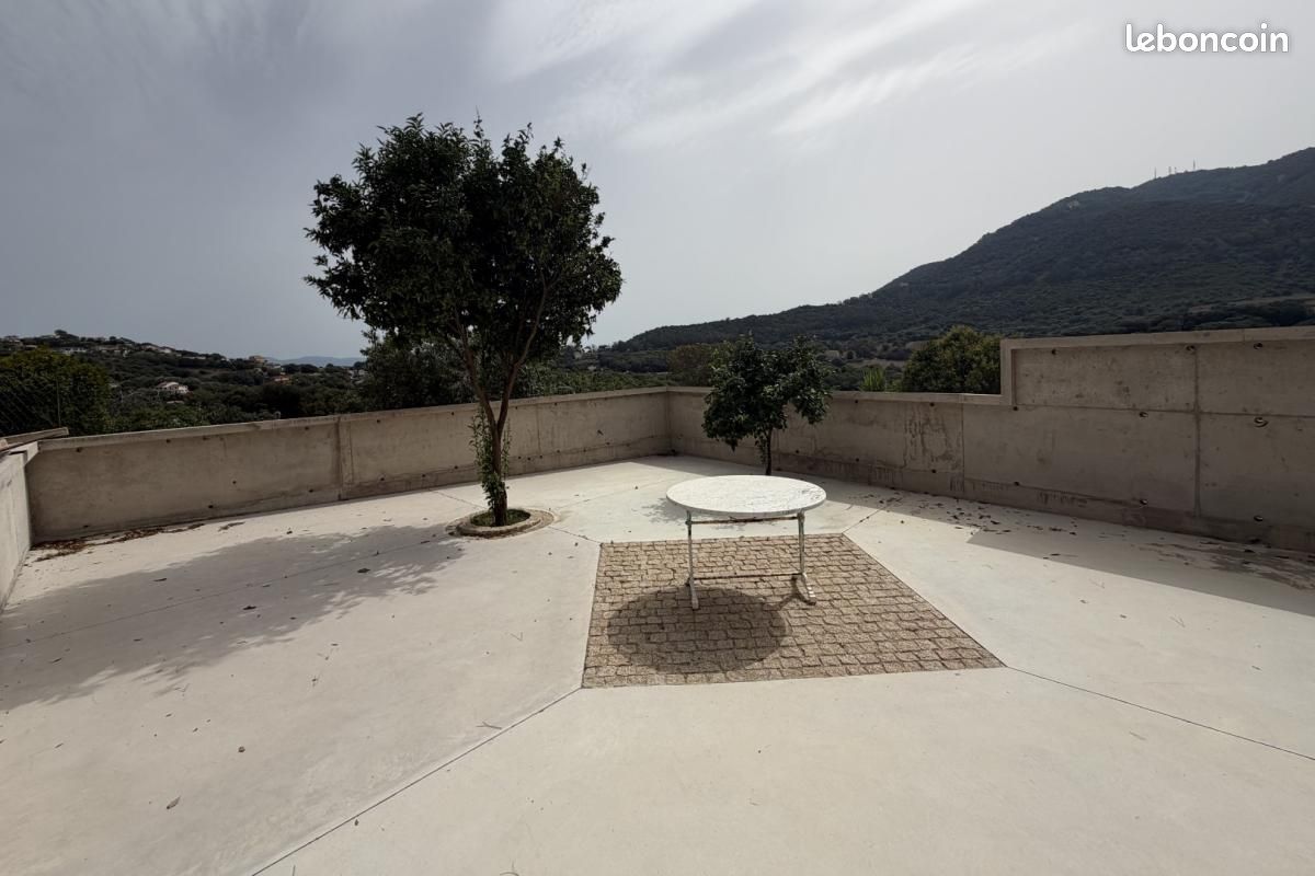 Appartement 2 pièces 30 m² · à Alata · 30 m² · 934 €/mois