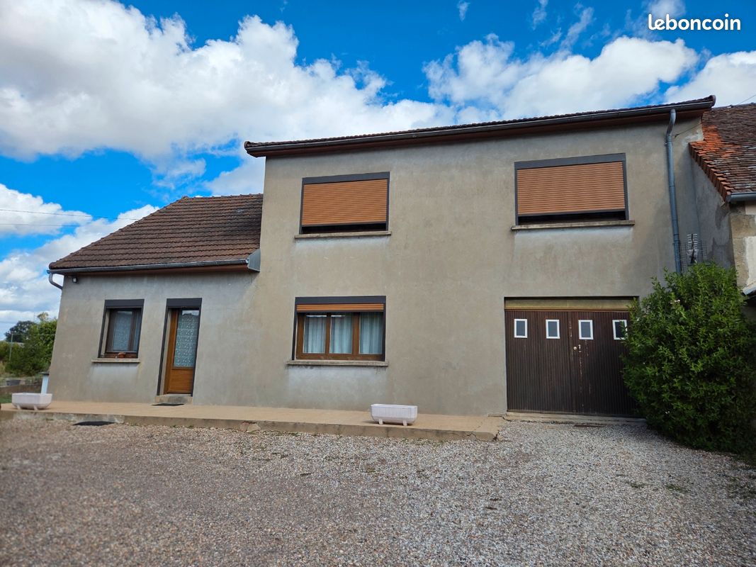 Maison 5 pièces 109 m² · à Autun · 109 m² · 60 000 €