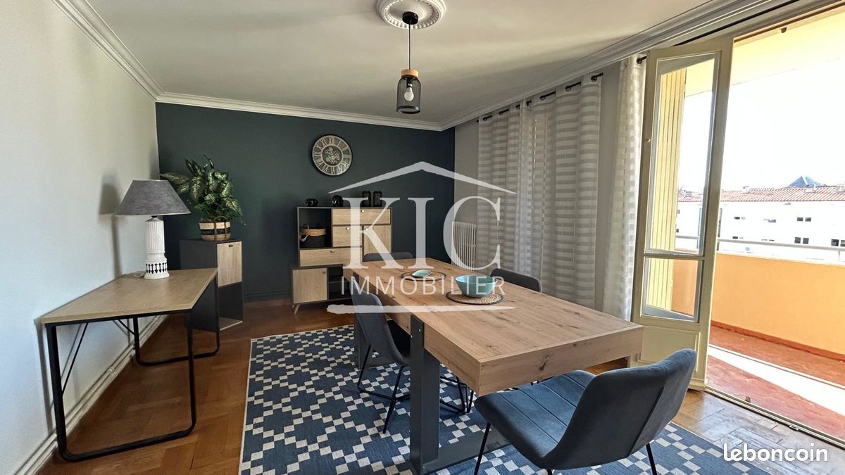 Appartement 4 pièces 100 m² · à Carcassonne · 100 m² · 140 000 €