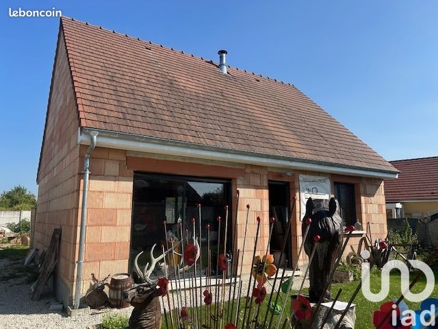 Maison 2 pièces 105 m² · à Villemoyenne · 105 m² · 96 500 €