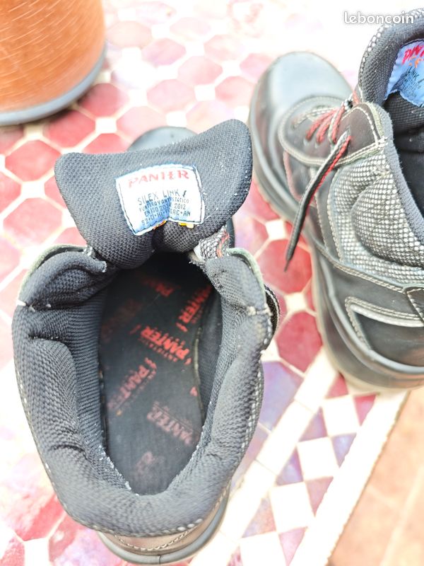 Chaussures sécurité Pointure 42 (image 4)