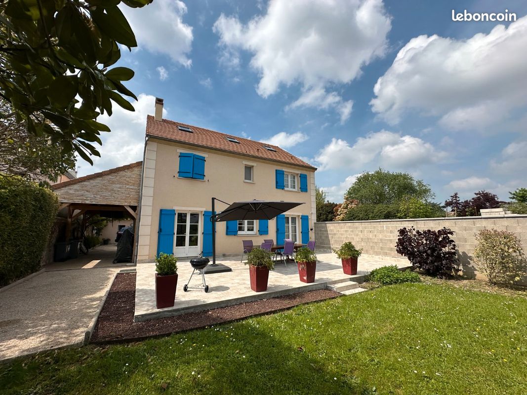 Maison 7 pièces 267 m² · à Ballainvilliers · 267 m² · 720 000 €