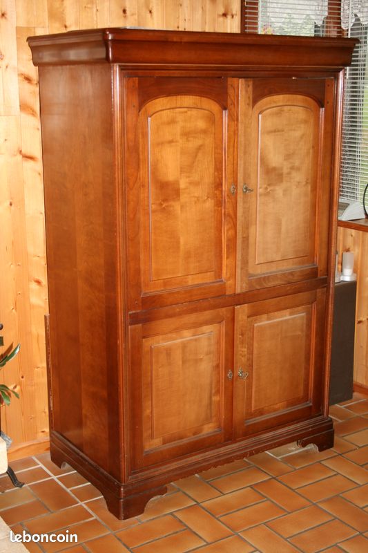 Vend Meuble TV-HIFI (image 1)