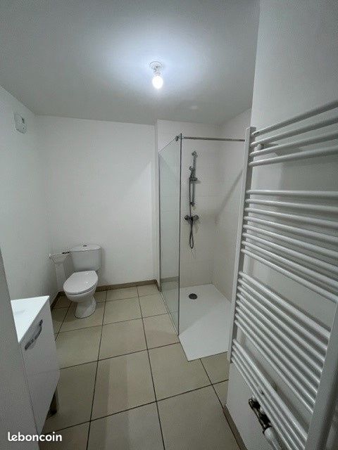 Studio 1 pièce 35 m² - Latresne 33360 (image principale 4)