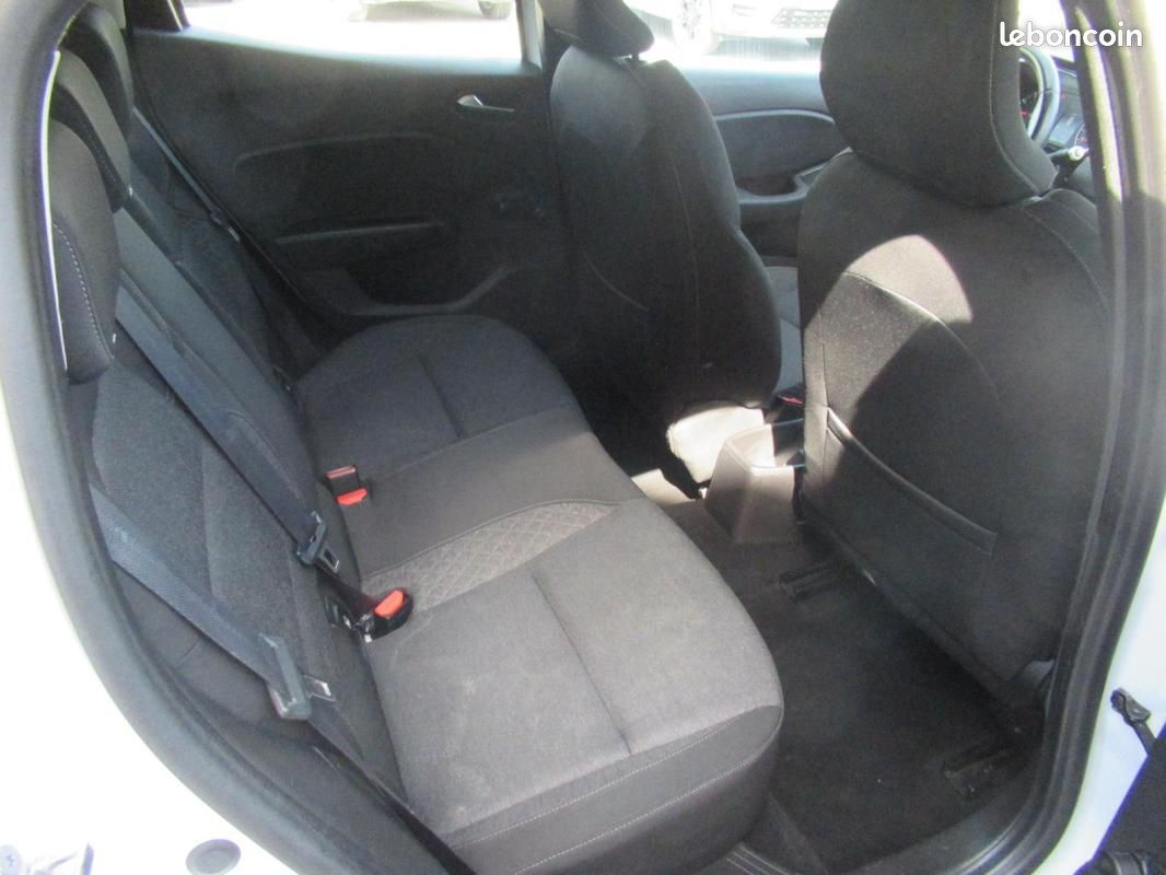 Renault Clio V TCe 90 Business (image 12)