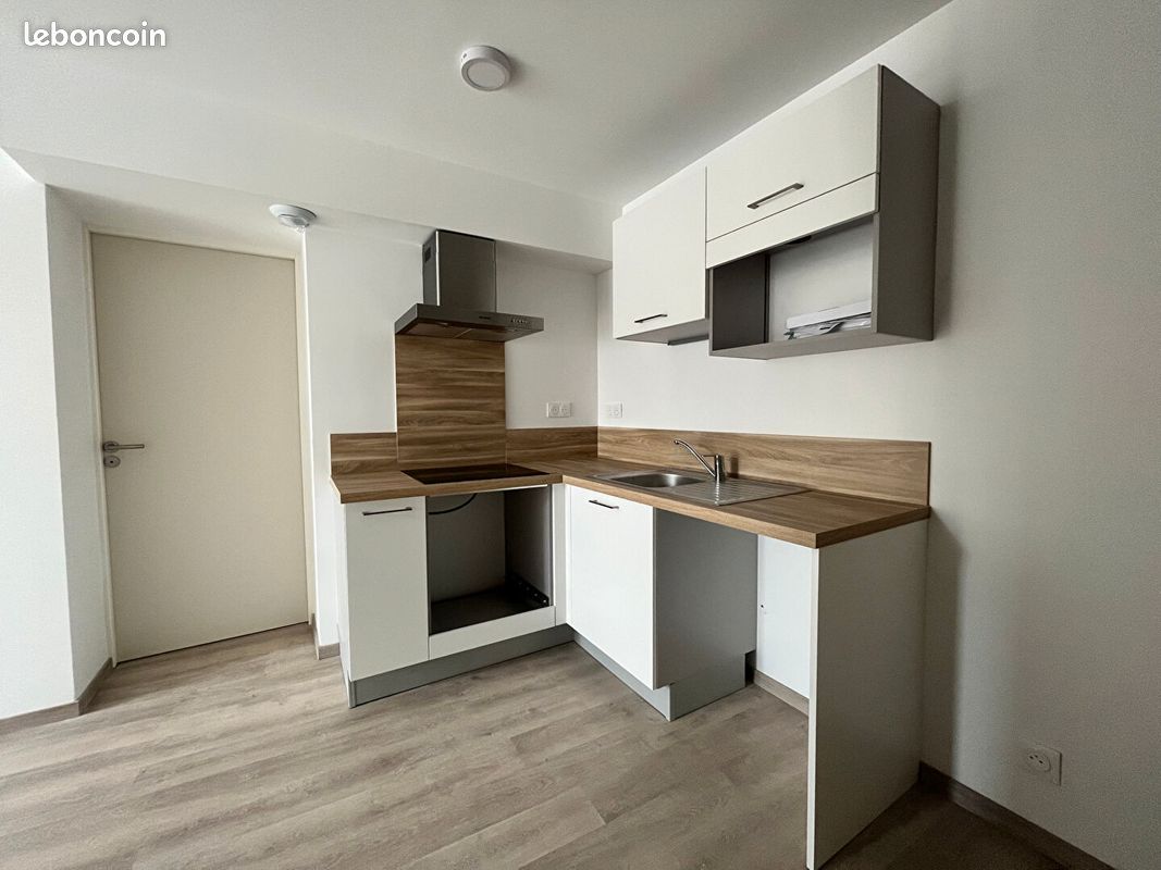 Appartement 2 pièces 31 m² · à Albi · 31 m² · 420 €