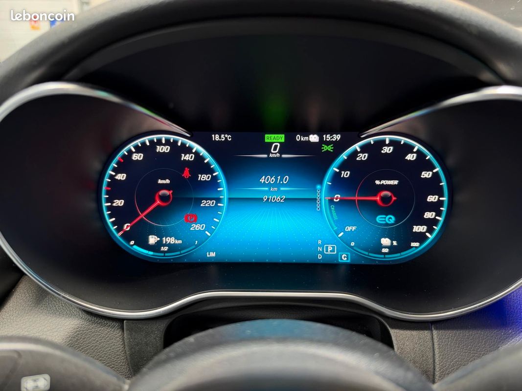 Mercedes Benz GLC COUPE 300 E 4MATIC 320 CV AMG LINE PHASE 2 TOIT OUVRANT - BURMESTER - (image 28)