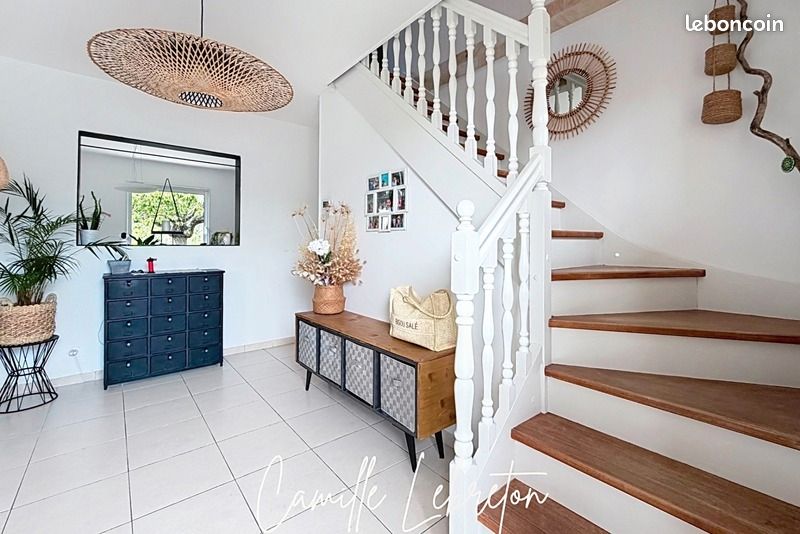 Maison 7 pièces 216 m² · à Divatte-sur-Loire · 216 m² · 520 000 €
