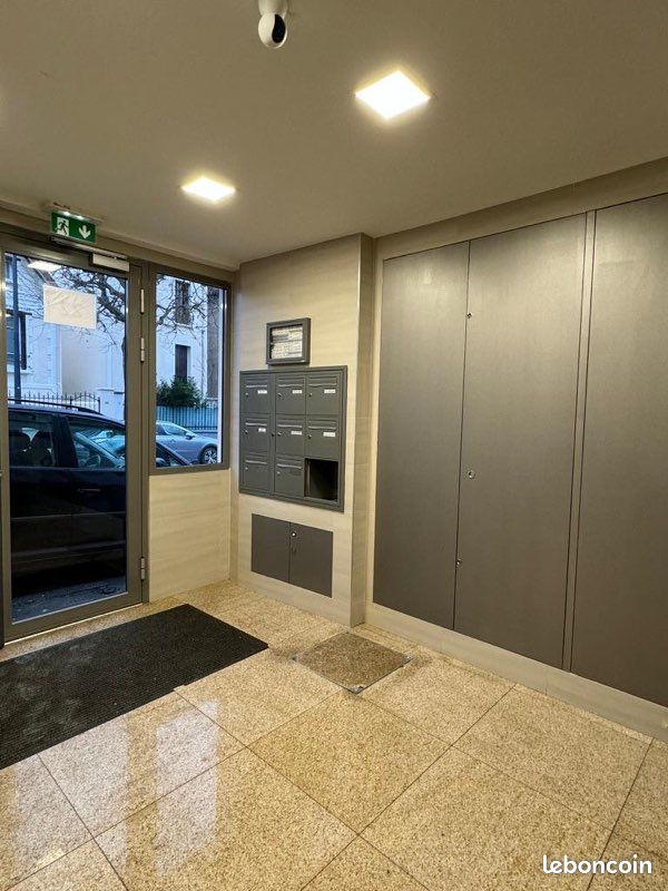 Appartement 1 pièce 15 m² · à Fontenay-sous-Bois · 15 m² · 745 €/mois