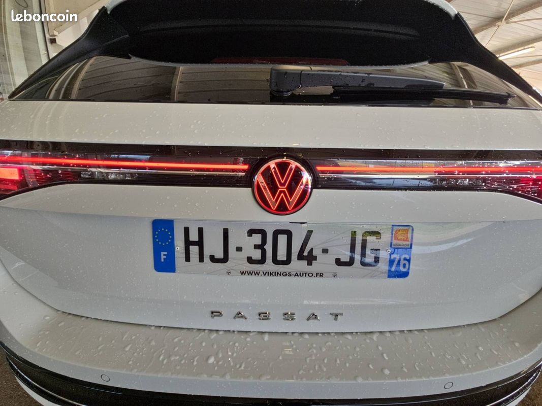 VOLKSWAGEN Passat 2.0 TDI EVO SCR 150 DSG7 Elegance (image 17)