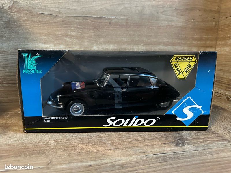 Citroën DS 19 Présidentielle 1963 1/18 Solido - Modèle De Collection