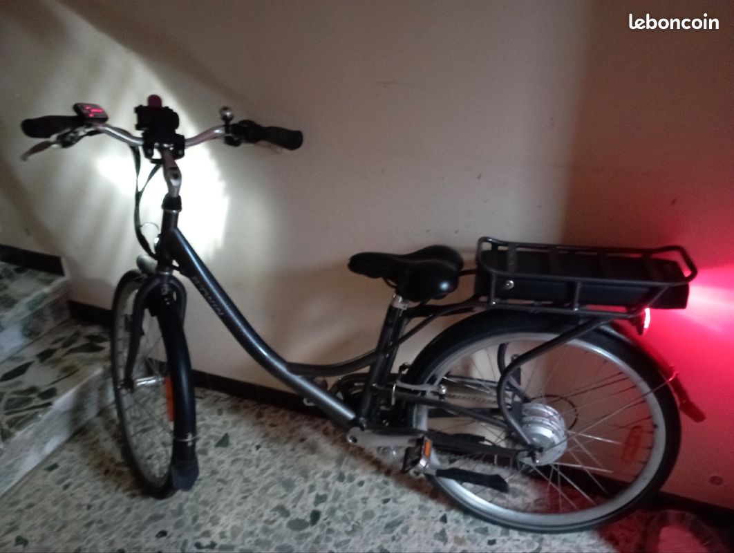 Vélo électrique (image 1)