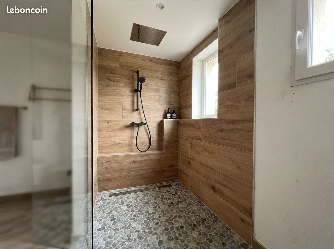 Travaux de carrelage et rénovation : sol, mur, faïence, grès cérame, mosaïque, crédence⁢⁢⁭⁮⁢⁯⁭⁫⁠‍⁯⁢​‌⁢ (image 1)