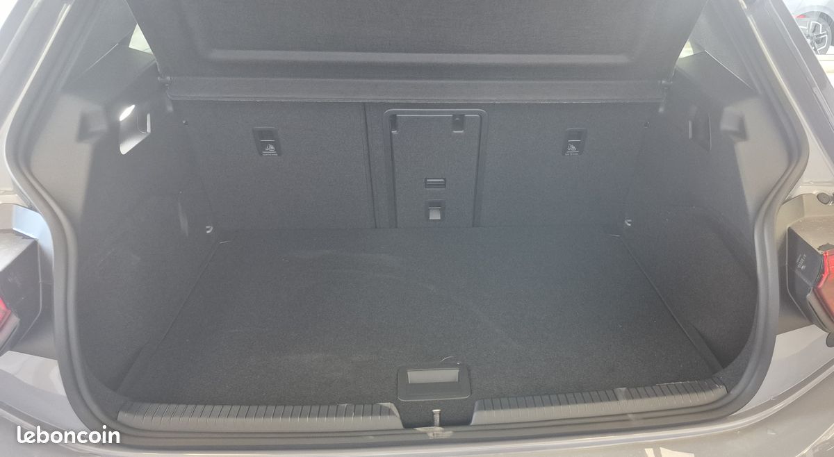 VOLKSWAGEN ID.3 Neo 50 kWh Life (image 14)