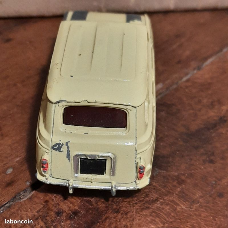 Renault 5 Police -1974 au 1/43 - Collection