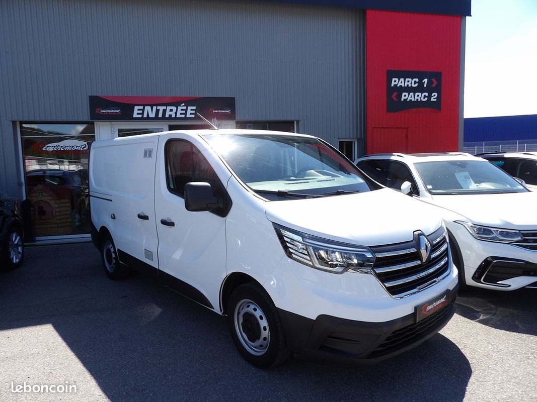 Renault TRAFIC III FG L1H1 2T8 2.0 BLUE DCI 130CH GRAND CONFORT E6E (image 1)