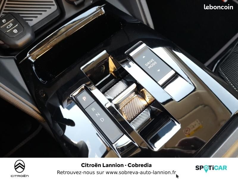 Citroen C4 1.2 Hybride 145ch S&S COLLECTION Automatique (image 12)