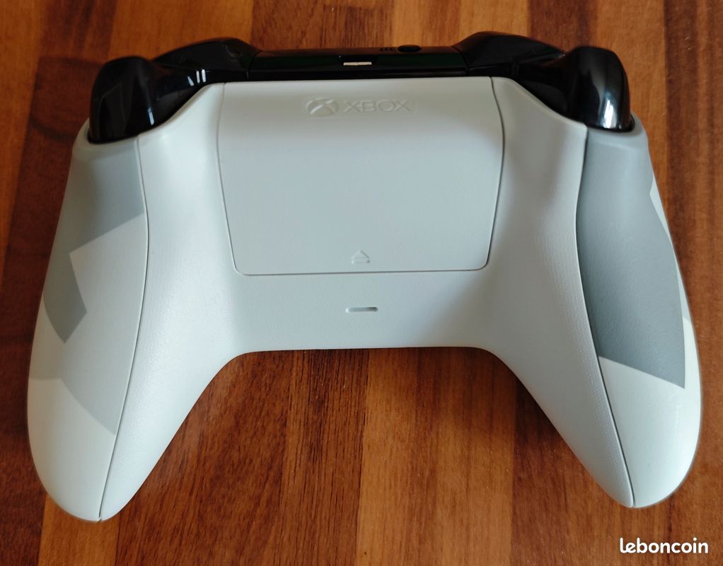 Xbox one S 1 To (image 7)