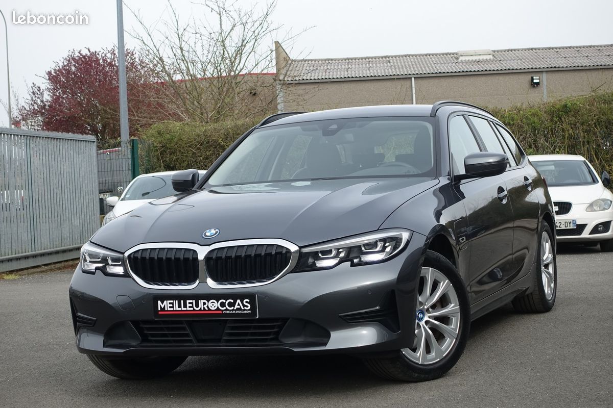 320e Touring Hybride Rechargeable BVA 204ch Cuir sport chauffant/Live cockpit/Gps Pro/LED/Carplay/Caméra/Hayon électrique/1°Main/Garantie 12 mois (image 1)