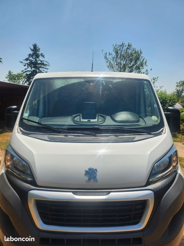 Peugeot boxer (image 1)
